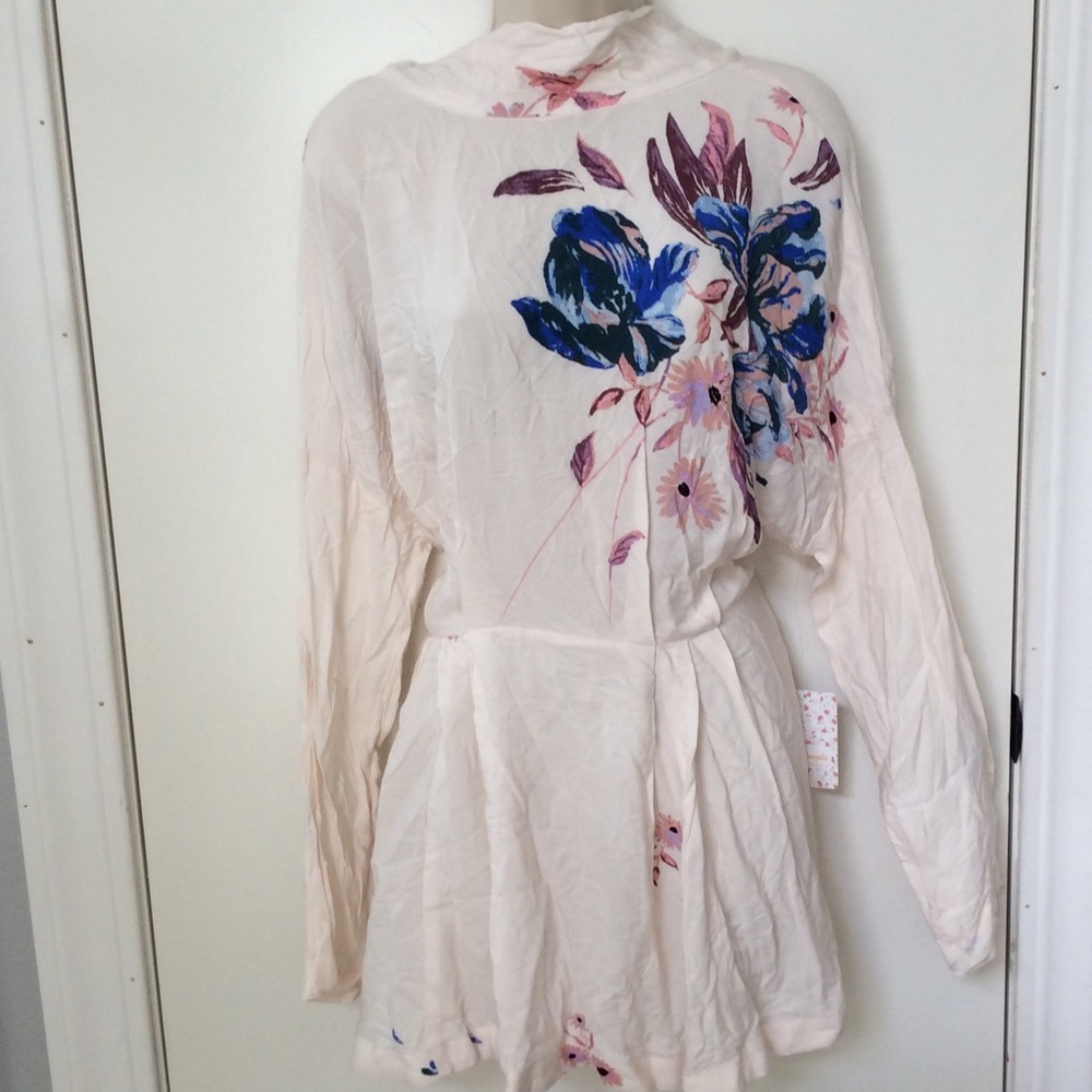 💕FREE PEOPLE FLORAL DRESS💕 - Picture 3 of 6